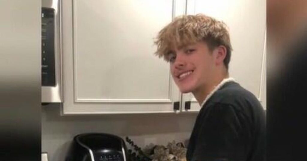 Politics: “godless demons”: teen commits suicide after “sextortion” as international