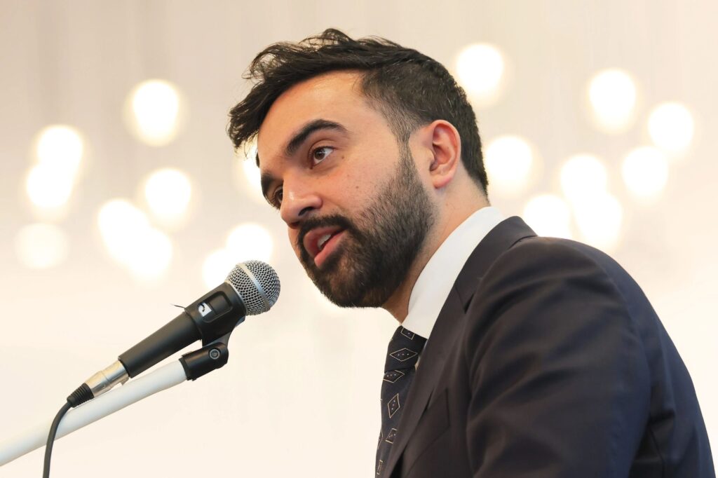 Politics: mamdani's plan to sideline cops will sabotage crime fighting wins