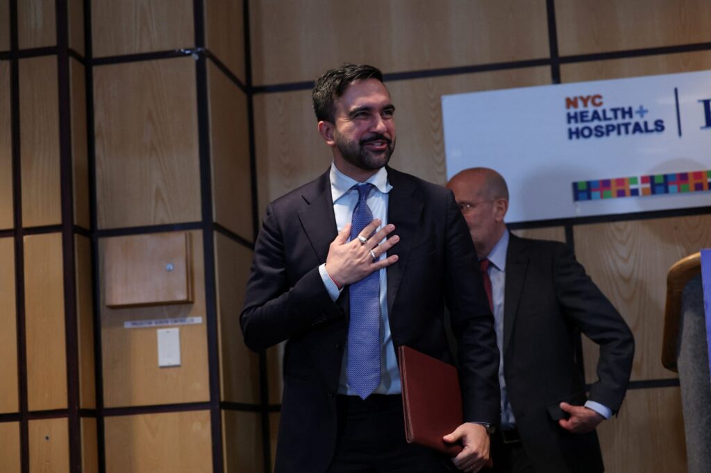 Politics: michael goodwin: looking back on 2 former nyc mayors