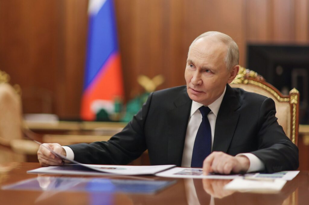 Politics: putin 'attack' bluster shows russia is one standing in