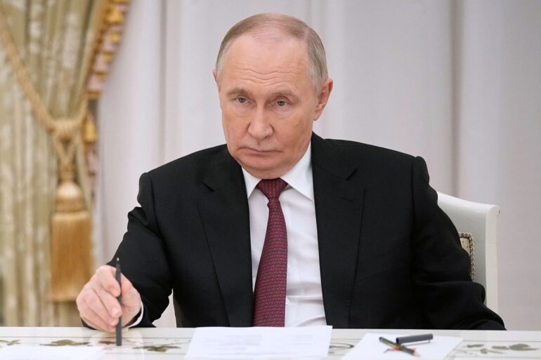 Politics: putin won't accept any peace deal until the cost