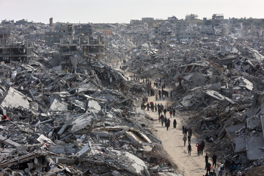 Politics: to save gaza, arab nations must oust hamas —