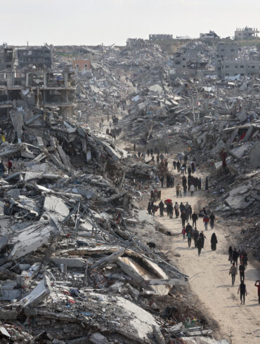 Politics: to save gaza, arab nations must oust hamas —