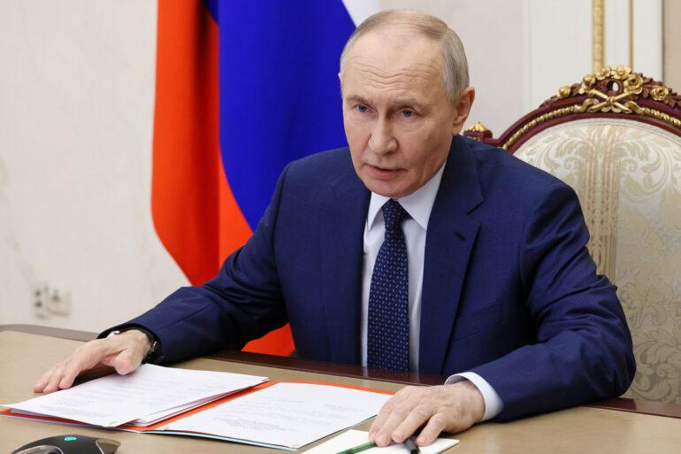 Politics: trump sees a 'good shot' at a russia ukraine deal