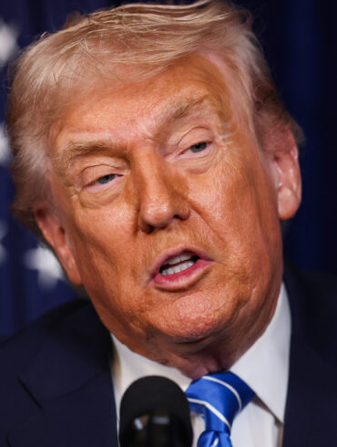 Satire news: trump appoints self to divine muses