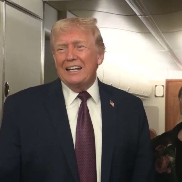 President Trump Gaggles with Press on Air Force One, Jan. 11, 2026