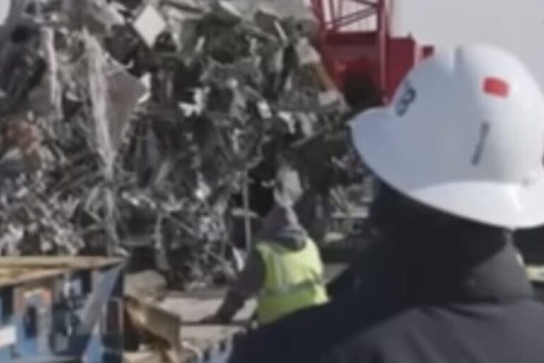 Air Traffic Controllers Requested FAA To Decrease Number Of Arriving Flights At Reagan Airport "Months" Before Deadly Collision Between Commercial Jet And Military Helicopter, Report Says * 100PercentFedUp.com * by Danielle