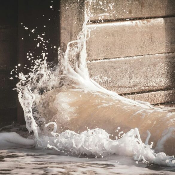 POLITICS: Massive sewage spill flowing into Potomac River upstream from