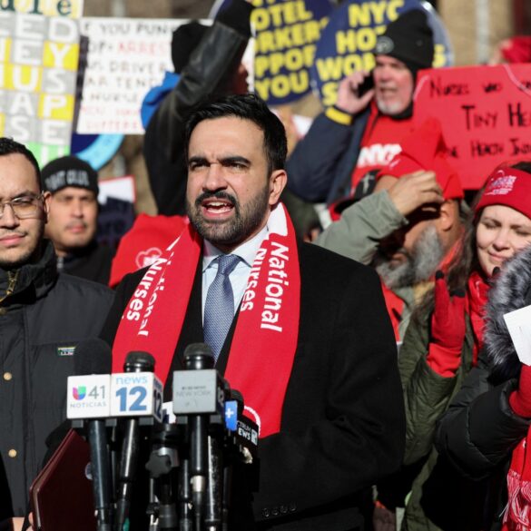 Politics: mayor mamdani just joined the nurses' picket line against