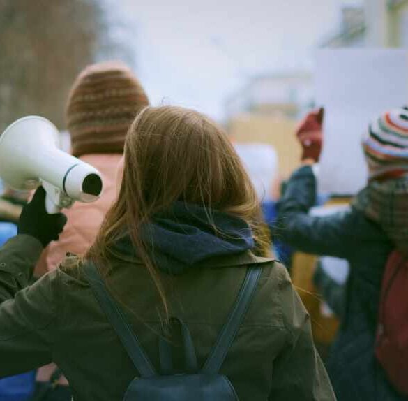 Politics: political attack targets us protesters – ussa news