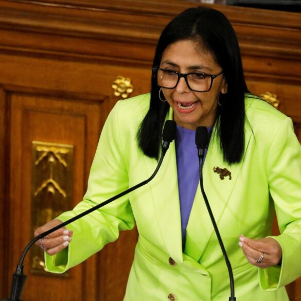 Politics: the crooks are still in charge of venezuela —