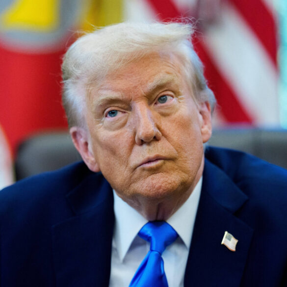 Politics: trump lobs threats at fellow republicans – ussa news