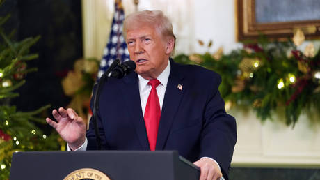 Politics: trump threatens strikes in mexico – ussa news