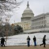 Politics: us hit by snow and cold ahead of holiday
