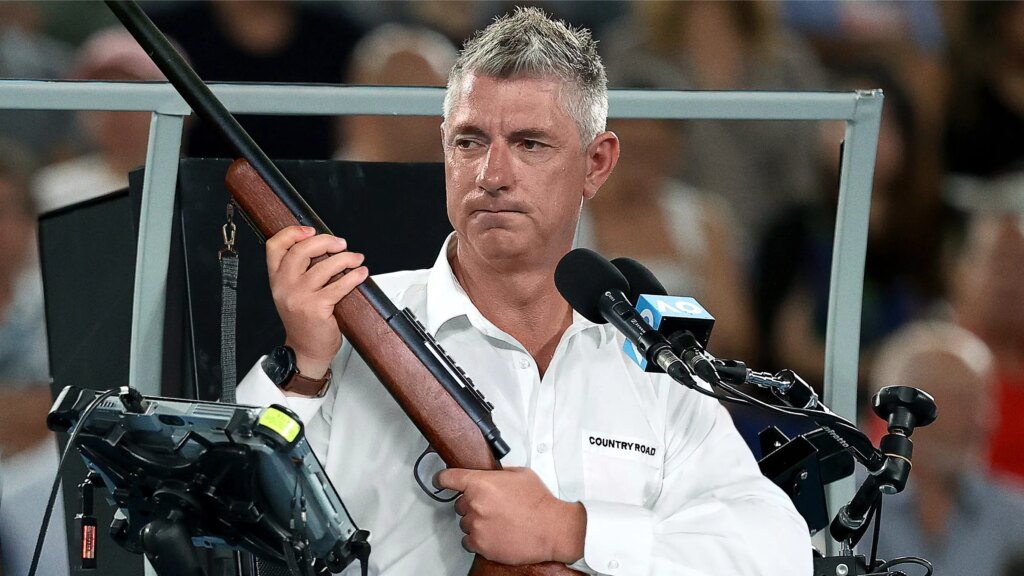 SATIRE NEWS: Rifle Wielding Chair Umpire Asks Crowd If Making Noise