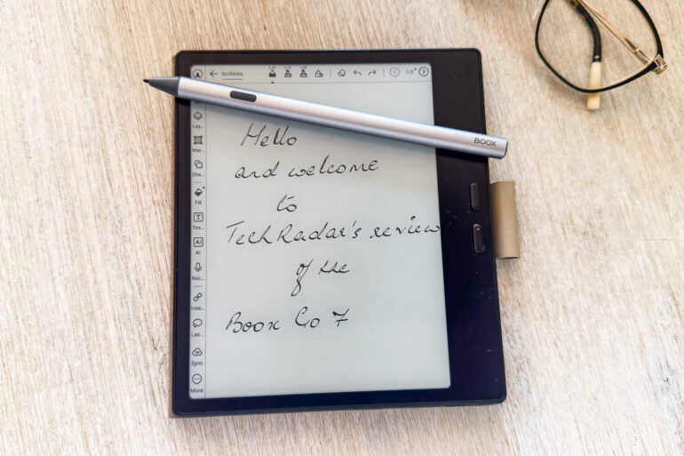 A small handwriting sample on the Boox Go 7
