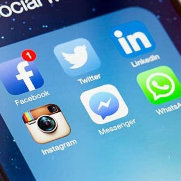 DHS Requests Tech Companies Provide Personal Information Of Users That "Track" Or "Criticize" ICE, Report Says * 100PercentFedUp.com * by Danielle