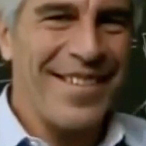 Did You Know Jeffrey Epstein Was Proudly Featured On VH1 Back In 2001? * 100PercentFedUp.com * by Noah
