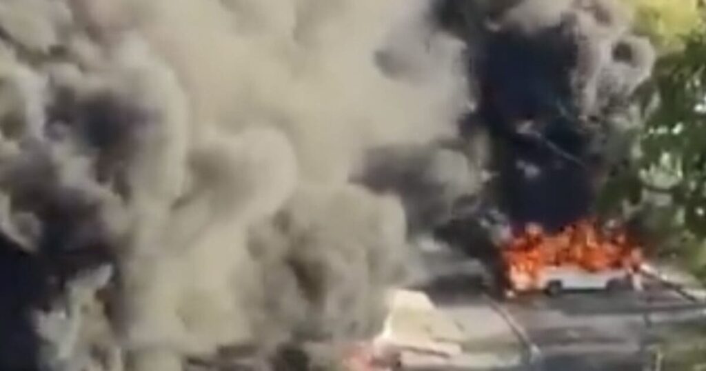 Parts Of Mexico Erupt Into War Zone After Cartel Leader “El Mencho” K*lled, U.S. Embassy Warns Americans To Shelter In Place * 100PercentFedUp.com * by Danielle