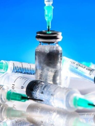 Republican Senator Introduces Legislation To BAN Liability Shield For Vaccine Manufacturers, Coalition Targets Medical Mandates * 100PercentFedUp.com * by Danielle