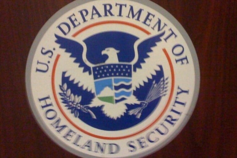 Some Democrats In Congress Planned On Bringing Illegal Aliens As "Guests" To State Of The Union, Homeland Security Says * 100PercentFedUp.com * by Danielle