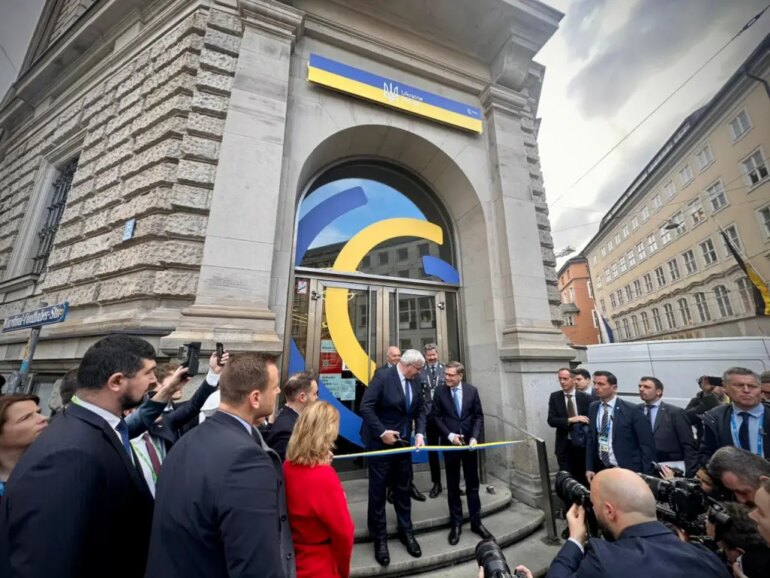 German Foreign Minister Johann Wadephul and Ukraine's Minister of Foreign Affairs Andriy Sybiga opening the Ukrainian House at the 62nd Munich Security Conference.