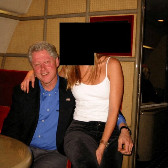 POLITICS: The Clintons knew Team Trump was coming and