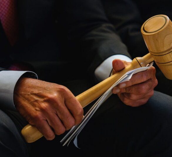 WASHINGTON, DC - SEPTEMBER 27: Former Rep. Rick Lazio (R-NY) holds a gavel before he ceremonially gavels in an event celebrating the 30th anniversary of the "Contract with America" in National Statuary Hall at the U.S. Capitol on September 27, 2024 in Washington, DC. The Contract with America, a 1994 Republican legislative agenda led by Newt Gingrich, reshaped U.S. politics by promoting conservative principles and continues to influence policy debates on government size, fiscal responsibility, and welfare reform 30 years later.(Photo by Kent Nishimura/Getty Images)