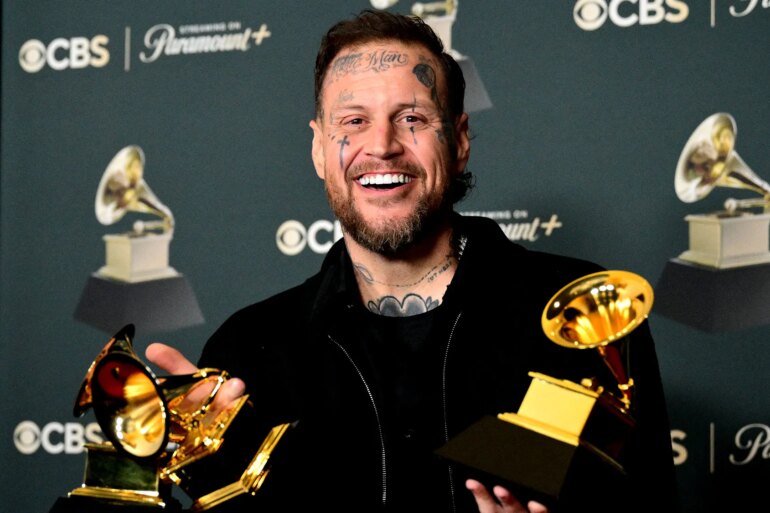 SATIRE NEWS: Artist Profile: Jelly Roll The Onion