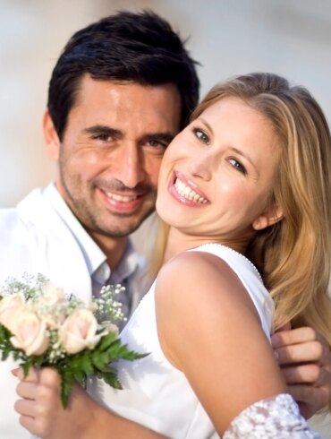 SATIRE NEWS: Mia Cutler and Xavier Carrasco