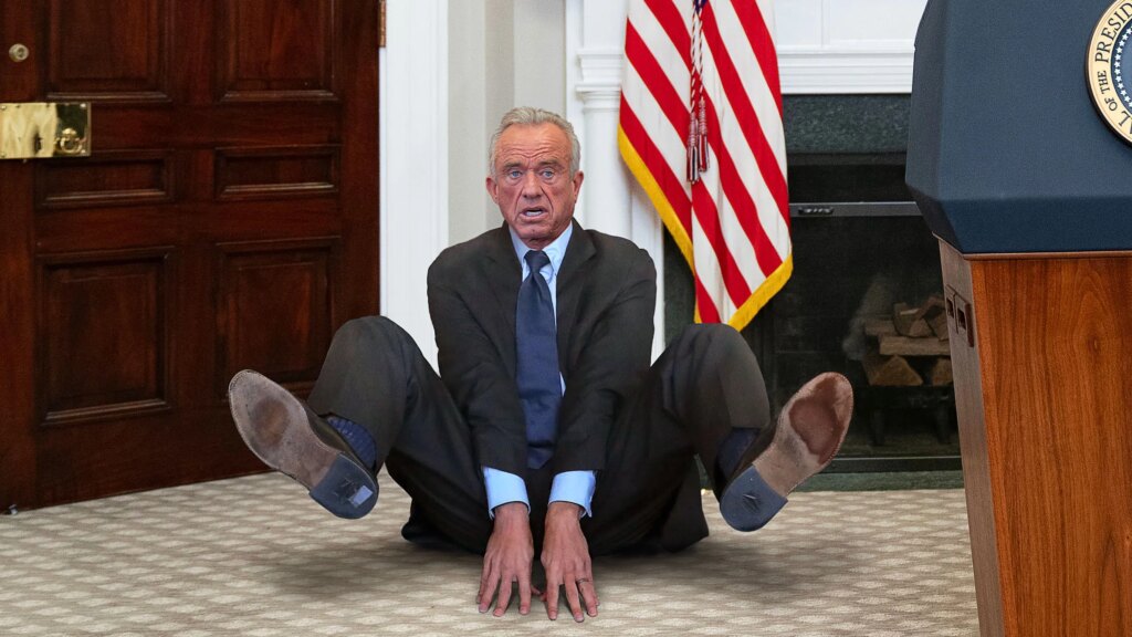 SATIRE NEWS: RFK Jr. Demonstrates How To Remove Tapeworm By