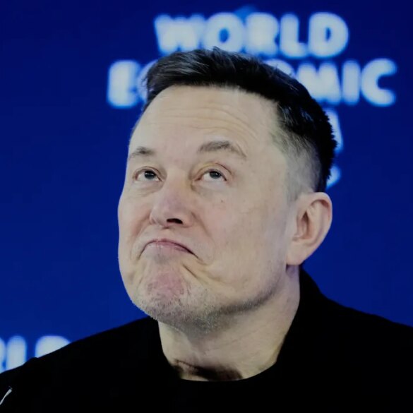Elon Musk making a face at the World Economic Forum.