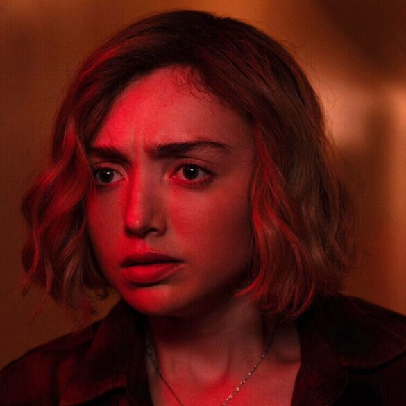 Maddie in School Spirits