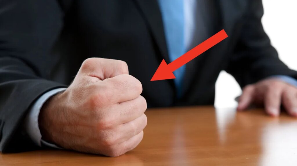 Travel & Lifestyle: The No. 1 Unexpected Symptom Of Alzheimer's