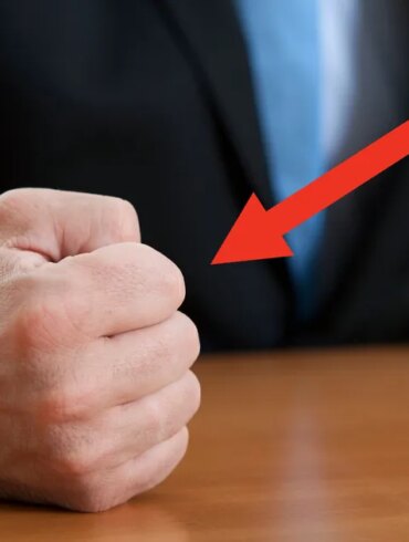 Travel & Lifestyle: The No. 1 Unexpected Symptom Of Alzheimer's