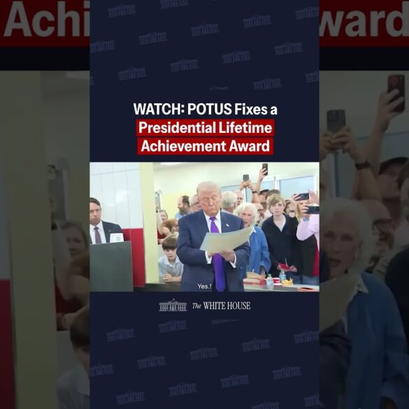 AMAZING. President Trump fixes this man's Presidential Lifetime Achievement Award!