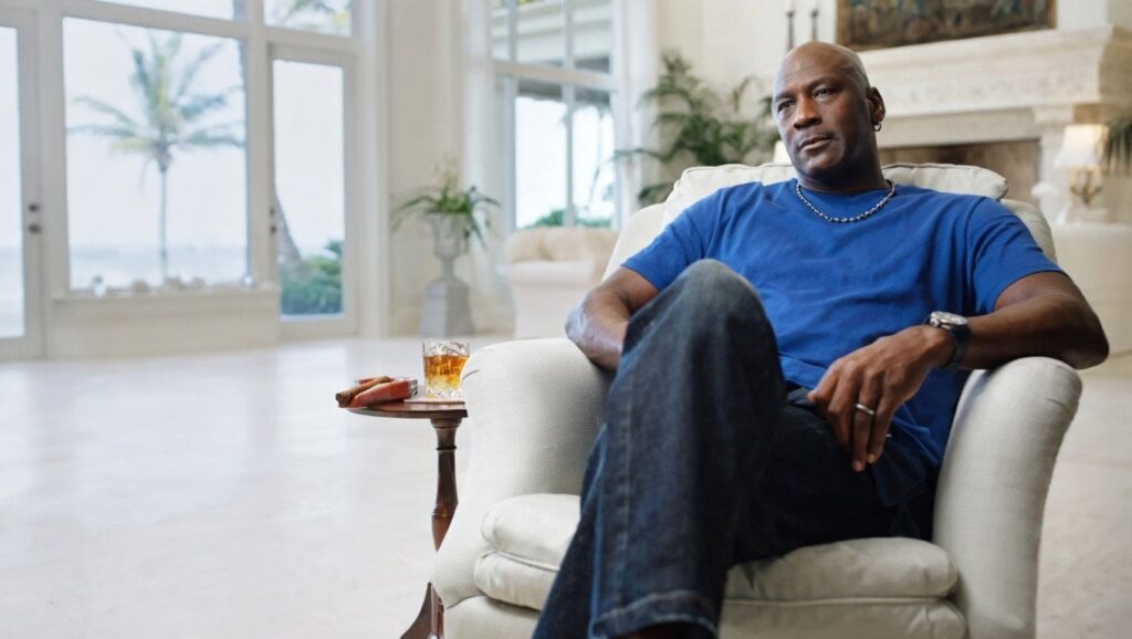 Scottie Pippen Takes Jab At Michael Jordan In New Commercial * 100PercentFedUp.com * by Noah