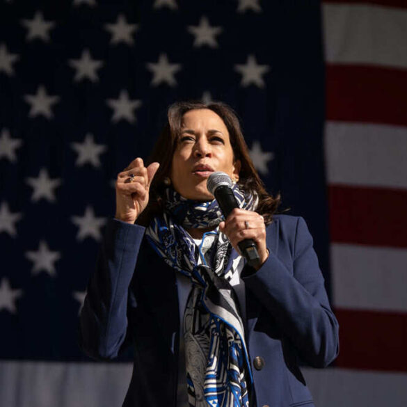 POLITICS: Kamala Harris Slams Trump’s ‘Dangerous Gamble’ – USSA News