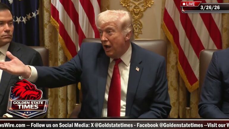 MEDIA STUNNED: Trump REVEALS Shocking SECRET About Obama!