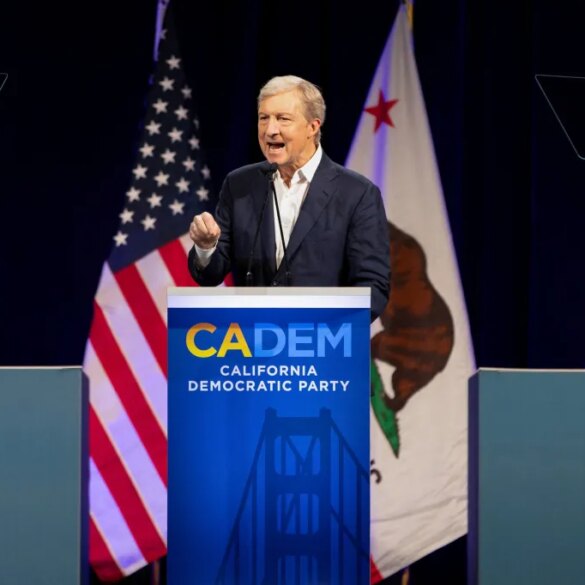 Tom Steyer speaking at the California Democratic Convention.