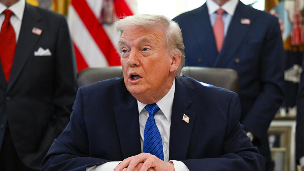 SATIRE NEWS: Trump Demands Staff Get King Of Hormuz On