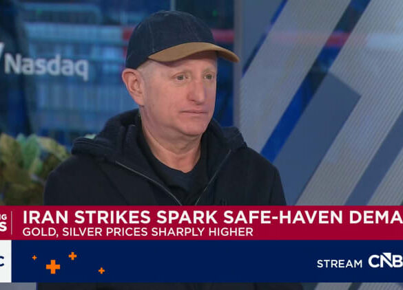 'Big Short' investor Steve Eisman: The Iranian regime is a death cult